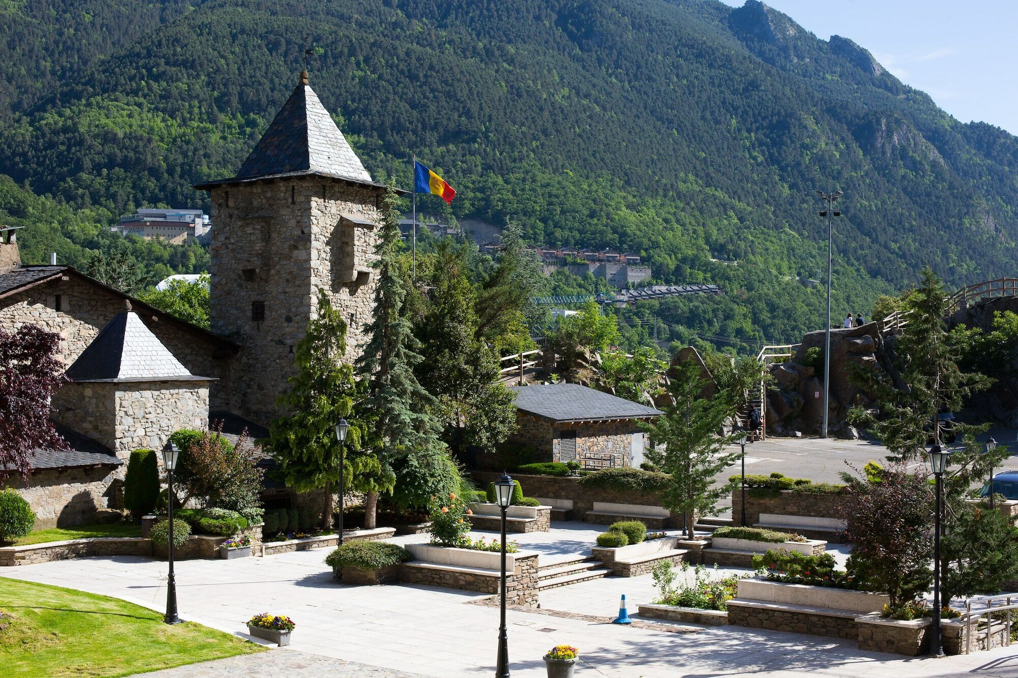 Hostal Cisco De Sans Hotel Andorra la Vella Exterior photo